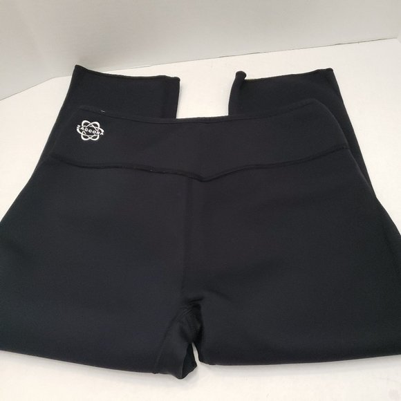 Black Zaggora Nyoprene Cropped Hot Pants 2Y - Picture 1 of 12
